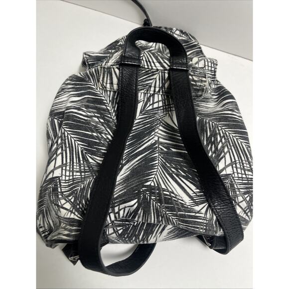 PINK Backpack purse leather and cloth Palm‎ pattern size 13 x 10 - Picture 5 of 6